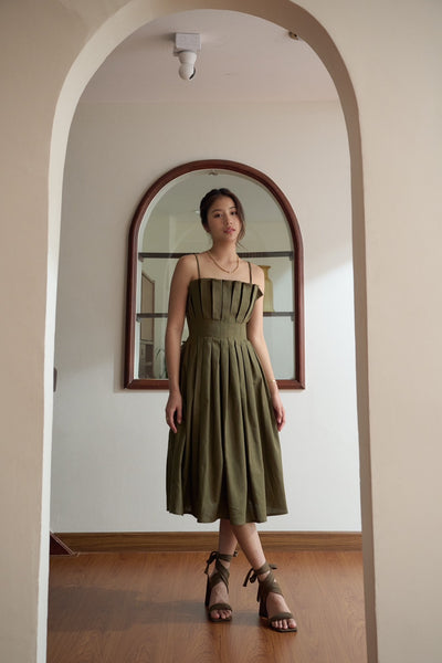 FABLAB DUNNE Camilia Dress (olive) เดรสสายเดี่ยวสไตล์มินิมอล
